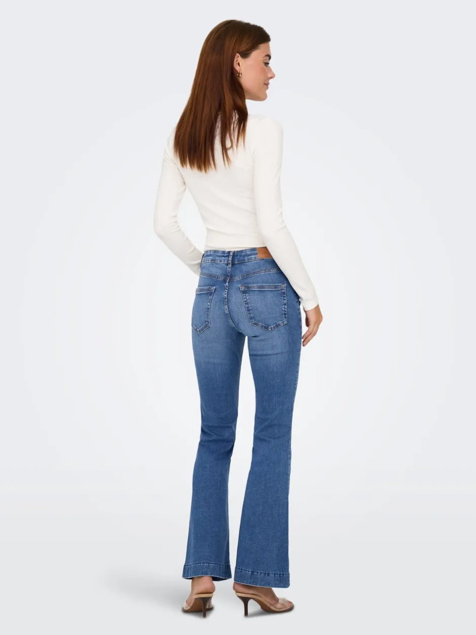 Clearance ONLBLUSH Mellemhøj talje Retro flared fit Jeans Dame Jeans|Jeans