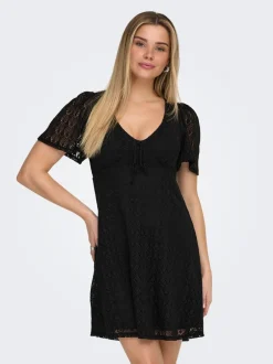 Discount ONLDANIELLA Kort kjole Dame Kjoler
