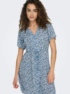 Discount ONLEVIDA Kort kjole Dame Kjoler