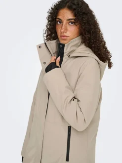 Online ONLKARA Lang parka Dame Jakker Og Frakker
