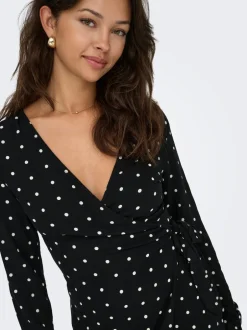 Clearance ONLKESHAV Kort kjole Dame Kjoler