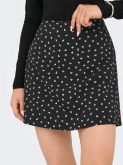 Discount ONLNOVA Regular fit Skort Dame Nederdele